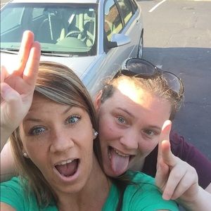 Meet your Posher, Tiffany